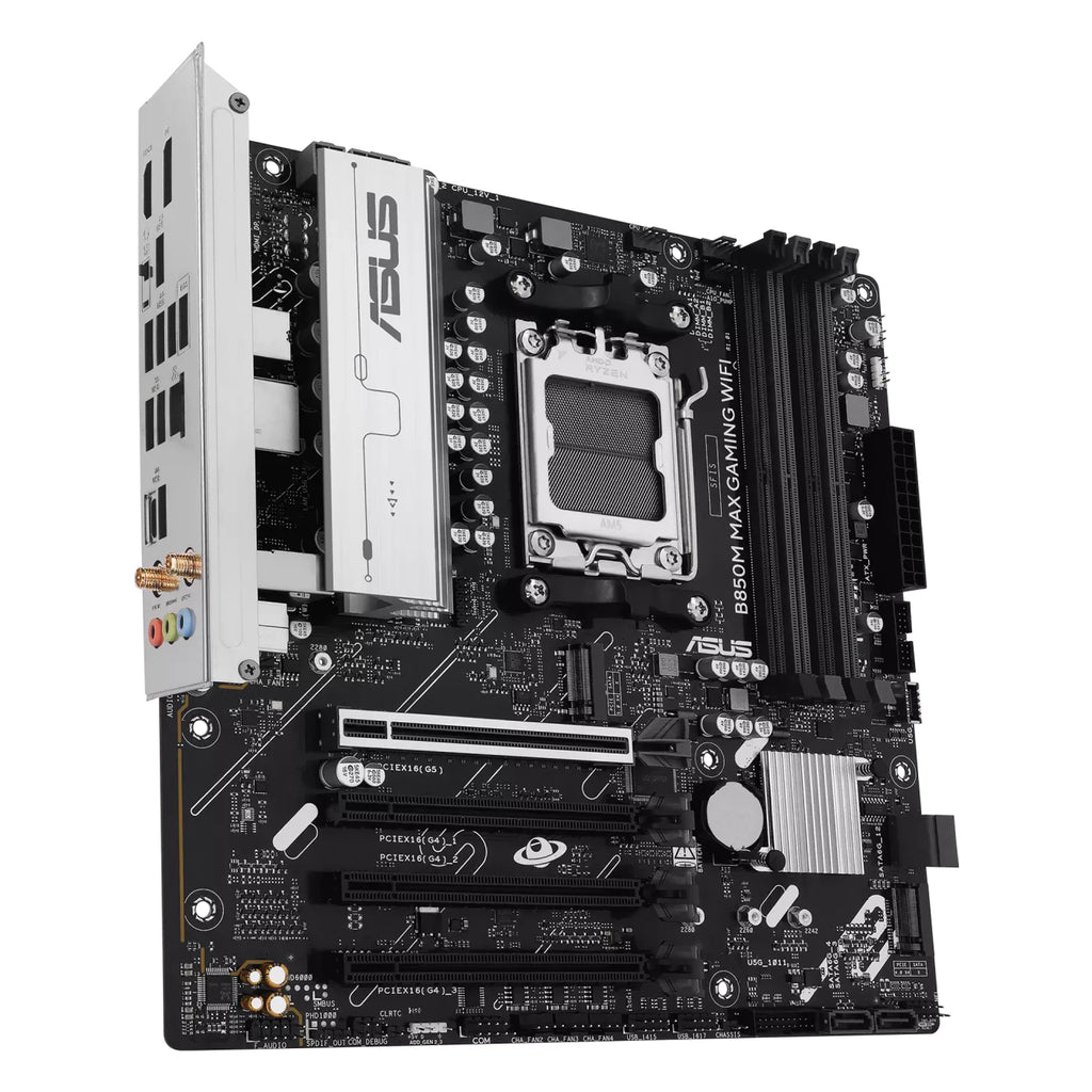 ASUS B850M MAX GAMING WIFI — vue en perspective à 60 degrés sur fond blanc carré — réf. 90MB1LL0-M0EAY0