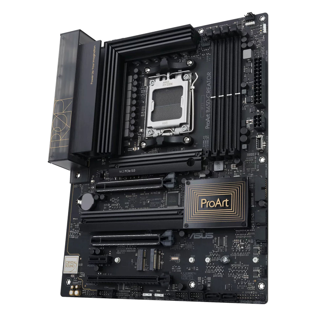 ASUS ProArt B650-CREATOR — vue en perspective à 45 degrés sur fond blanc carré — réf. 90MB1C40-M0EAY0