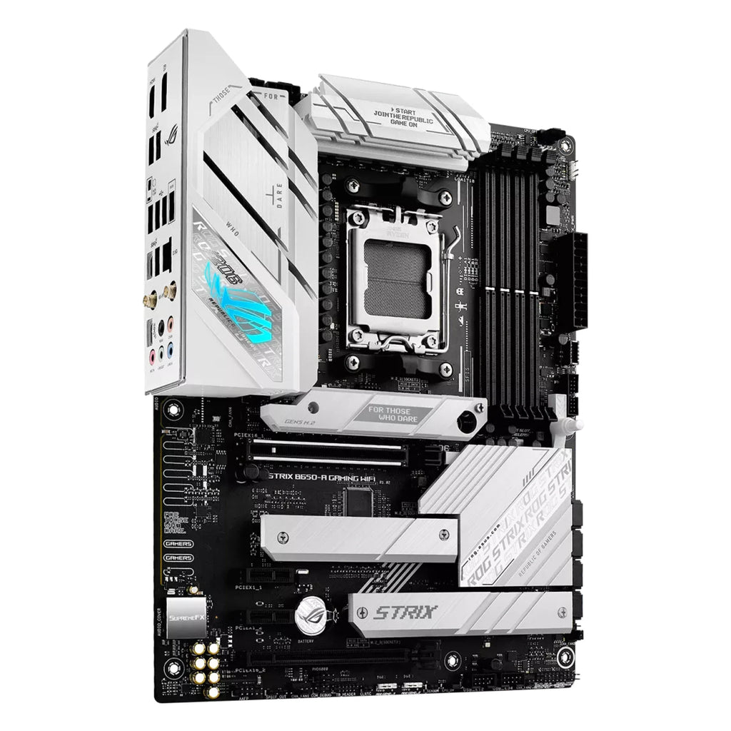 ASUS ROG STRIX B650-A GAMING WIFI — vue en perspective sur fond blanc carré — réf. 90MB1BP0-M0EAY0