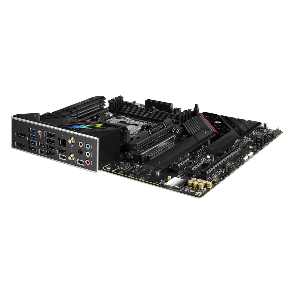 ASUS ROG STRIX B650E-F GAMING WIFI — connectique arrière sur fond blanc carré — réf. 90MB1BQ0-M0EAY0