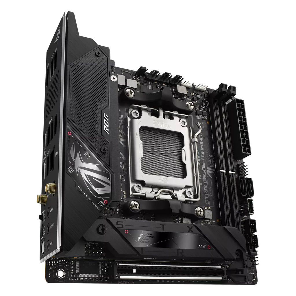 ASUS ROG STRIX B650E-I GAMING WIFI — vue produit 5 sur fond blanc carré — réf. 90MB1BI0-M0EAY0