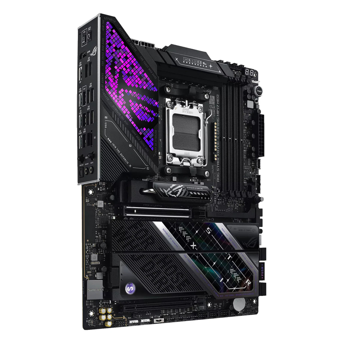 ASUS ROG STRIX X870E-E GAMING WIFI7 NEO — vue en perspective à 45 degrés sur fond blanc carré — réf. 90MB1P20-M0EAY0