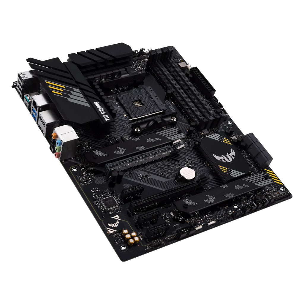 ASUS TUF GAMING B550-PRO — vue en perspective à 45 degrés sur fond blanc carré — réf. 90MB17R0-M0EAY0