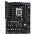 ASUS TUF GAMING B650-E WIFI — vue principale sur fond blanc carré — réf. 90MB1GT0-M0EAY0