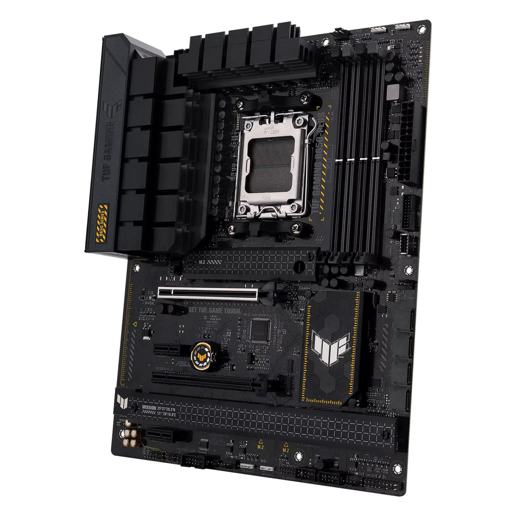 ASUS TUF GAMING B650-PLUS — vue en perspective à 45 degrés sur fond blanc carré — réf. 90MB1BY0-M0EAY0