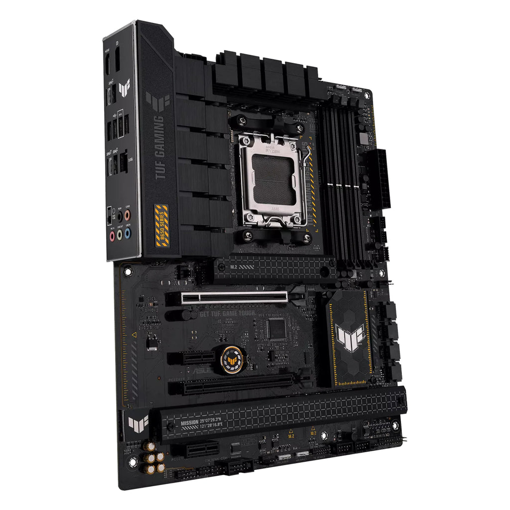 ASUS TUF GAMING B650-PLUS — vue en perspective à 45 degrés sur fond blanc carré — réf. 90MB1BY0-M0EAY0