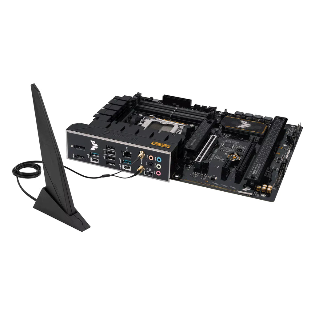 ASUS TUF GAMING B650-PLUS WIFI — vue avec antenne Wi-Fi sur fond blanc carré — réf. 90MB1BZ0-M0EAY0