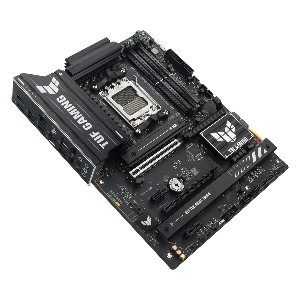 ASUS TUF GAMING B650E-PLUS WIFI — vue en perspective à 45 degrés sur fond blanc carré — réf. 90MB1M20-M0EAY0