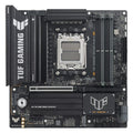 ASUS TUF GAMING B850M-PLUS II — vue principale sur fond blanc carré — réf. 90MB1MT0-M0EAY0