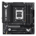 ASUS TUF GAMING B850M-PLUS WIFI — vue principale sur fond blanc carré — réf. 90MB1IY0-M0EAY0