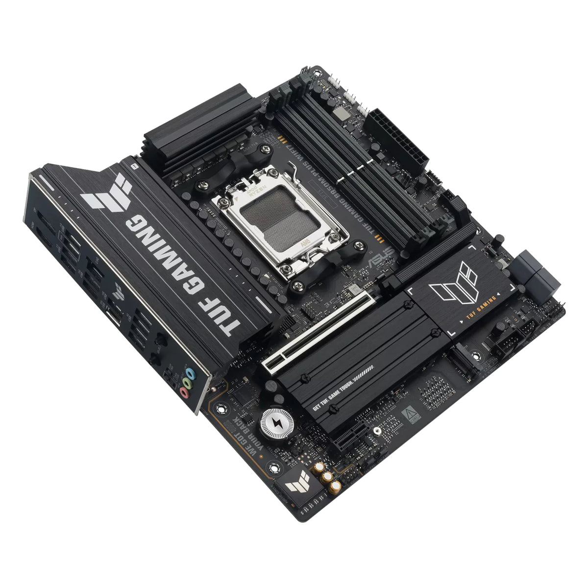 ASUS TUF GAMING B850M-PLUS WIFI7 — vue en perspective à 45 degrés sur fond blanc carré — réf. 90MB1MU0-M0EAY0