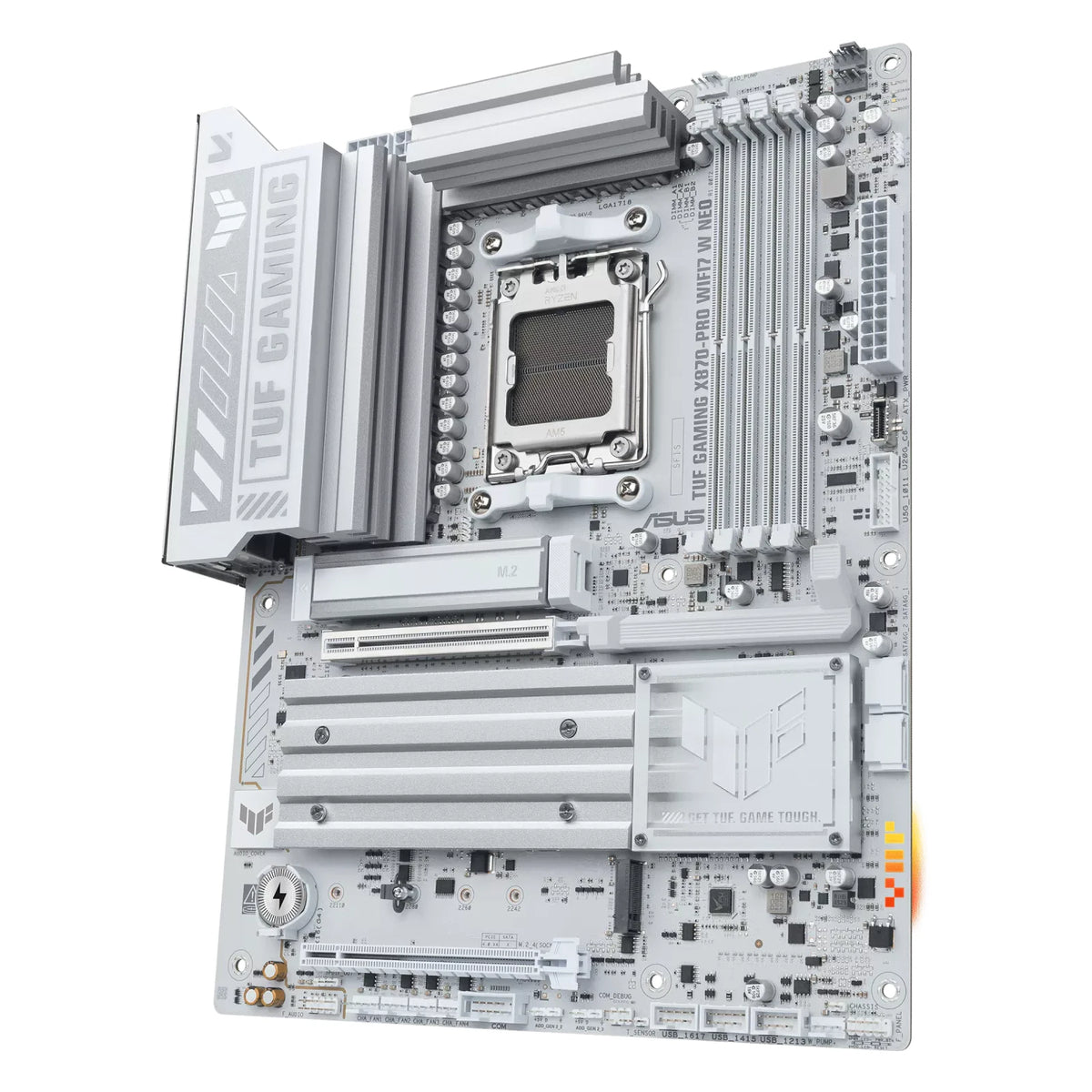 ASUS TUF GAMING X870-PRO WIFI7 W NEO — vue en perspective à 60 degrés sur fond blanc carré — réf. 90MB1NY0-M0EAY0
