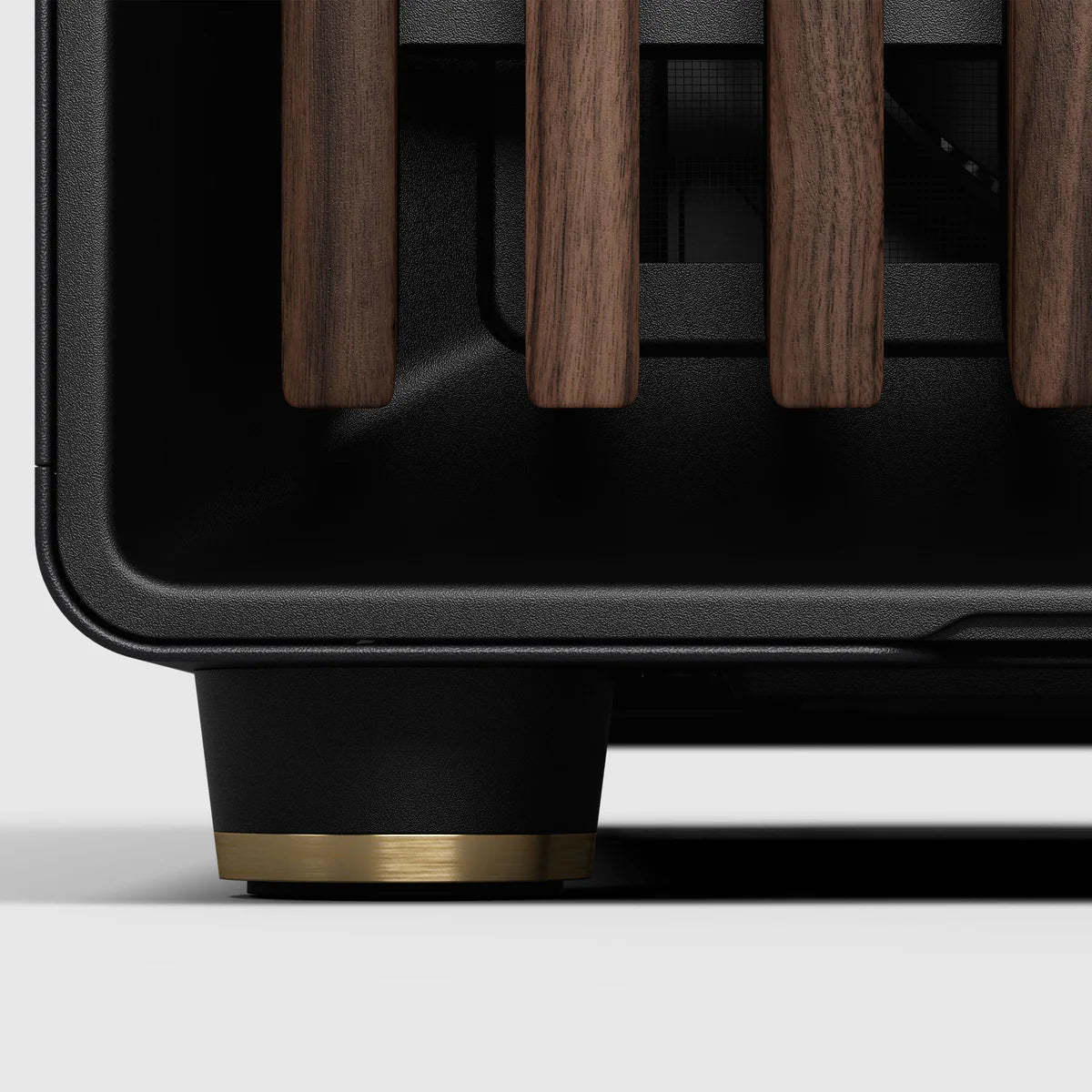 Fractal Design North Charcoal Noir Mesh Window — vue 9
