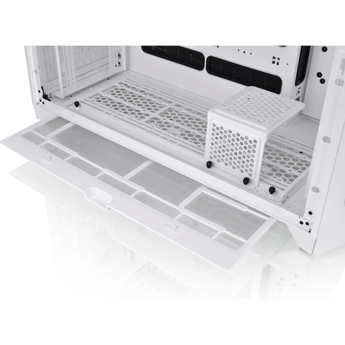 Thermaltake CTE C750 TG ARGB — Blanc — vue 23