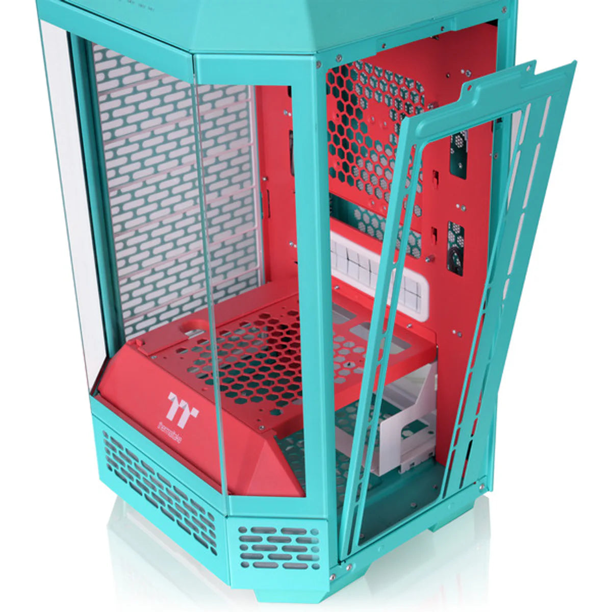 Thermaltake The Tower 250 — Menthe fraise — vue 13