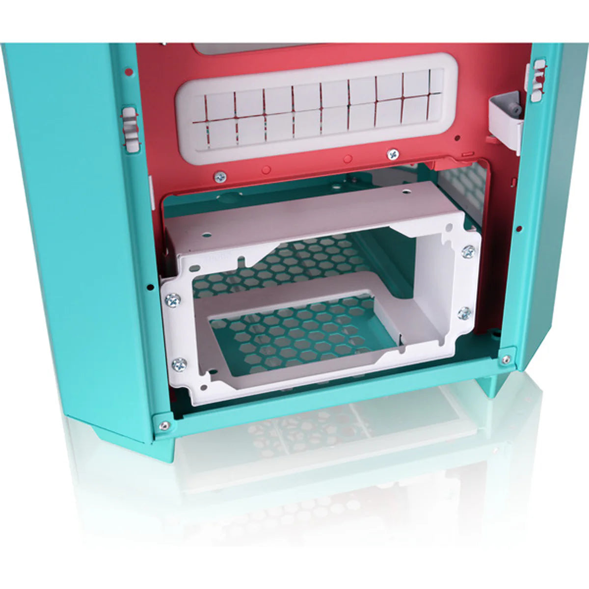 Thermaltake The Tower 250 — Menthe fraise — vue 15