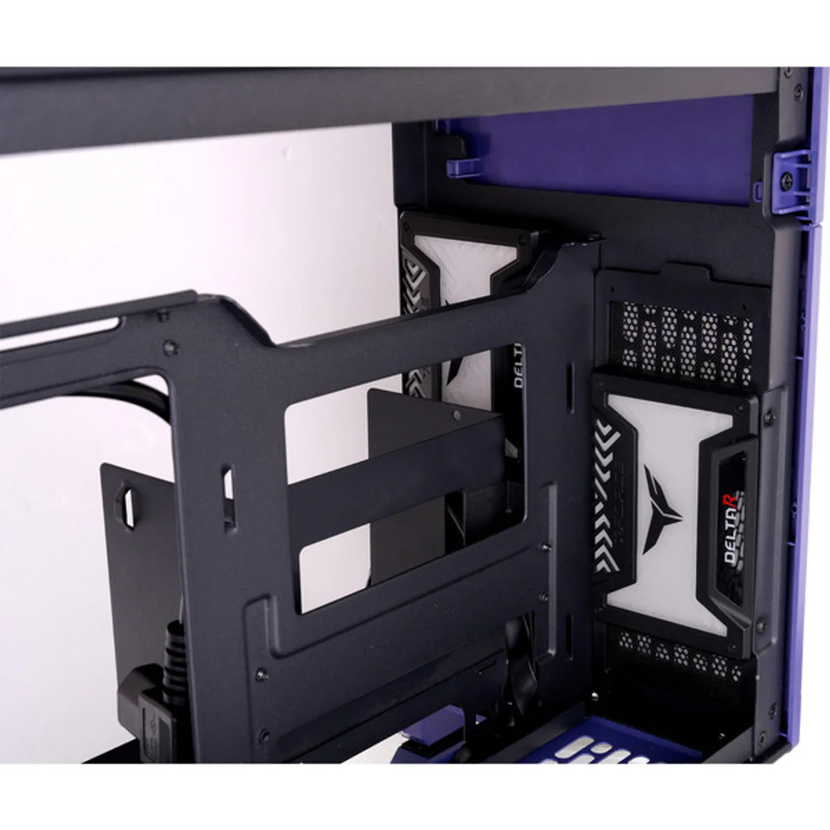 Thermaltake TR100 — Future Dusk — vue 19