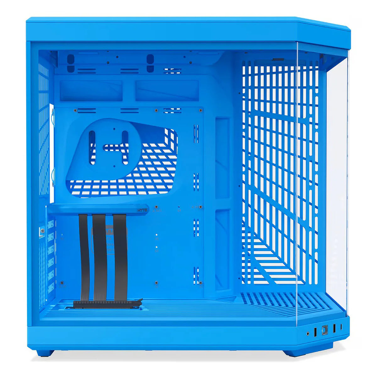 HYTE Y70 Standard Blueberry Milk — vue 3