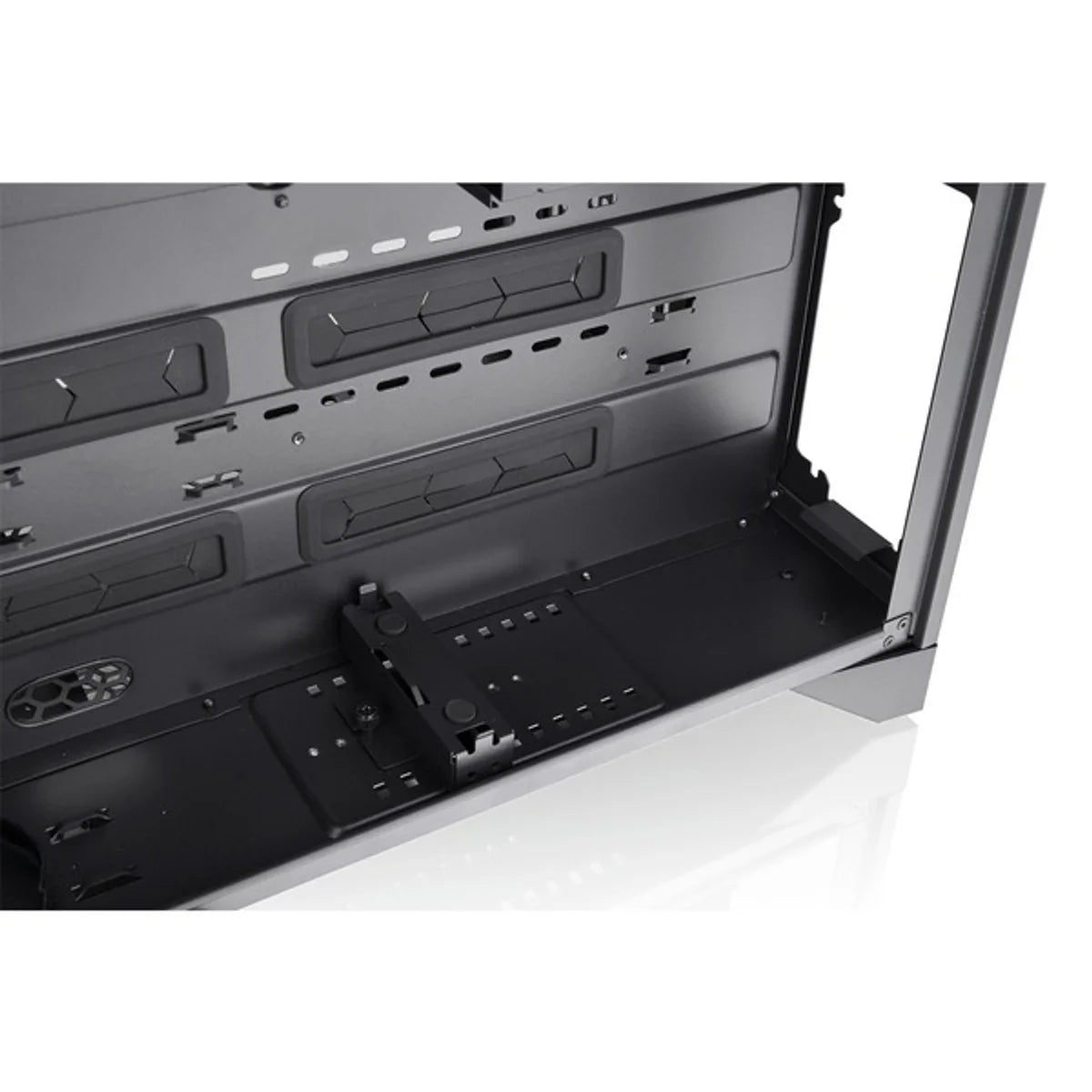 Thermaltake CTE C700 Air — Noir — vue 20