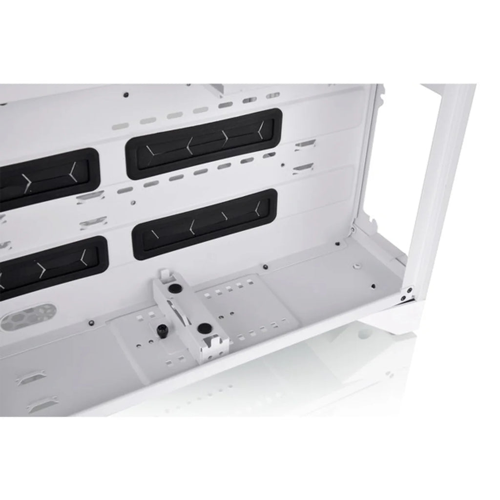 Thermaltake CTE C700 Air — Blanc — vue 20