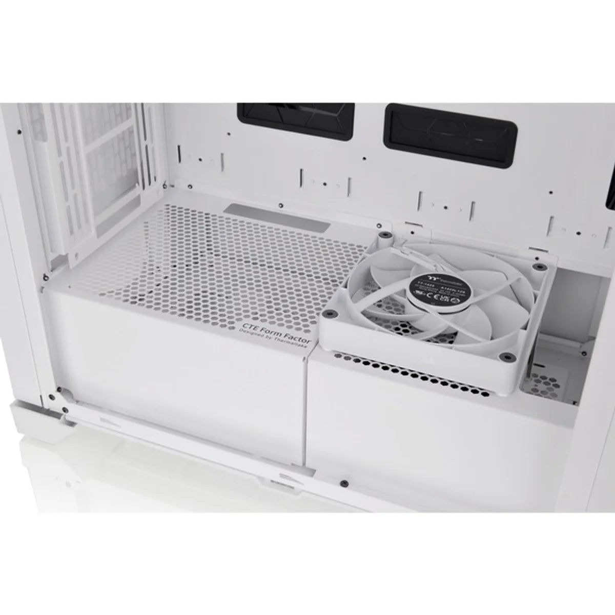Thermaltake CTE T500 TG ARGB — Blanc — vue 14