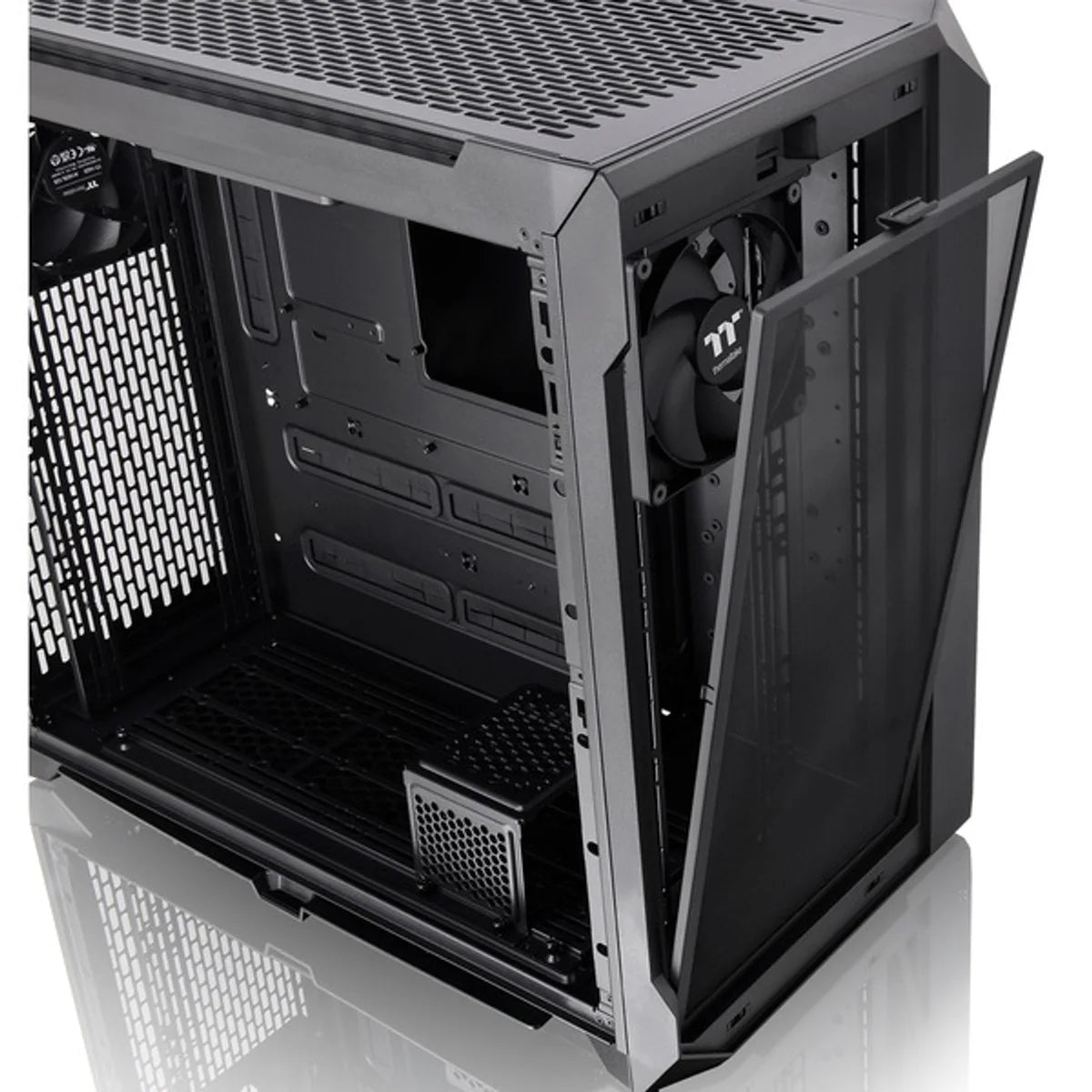 Thermaltake CTE C750 Air — Noir — vue 21