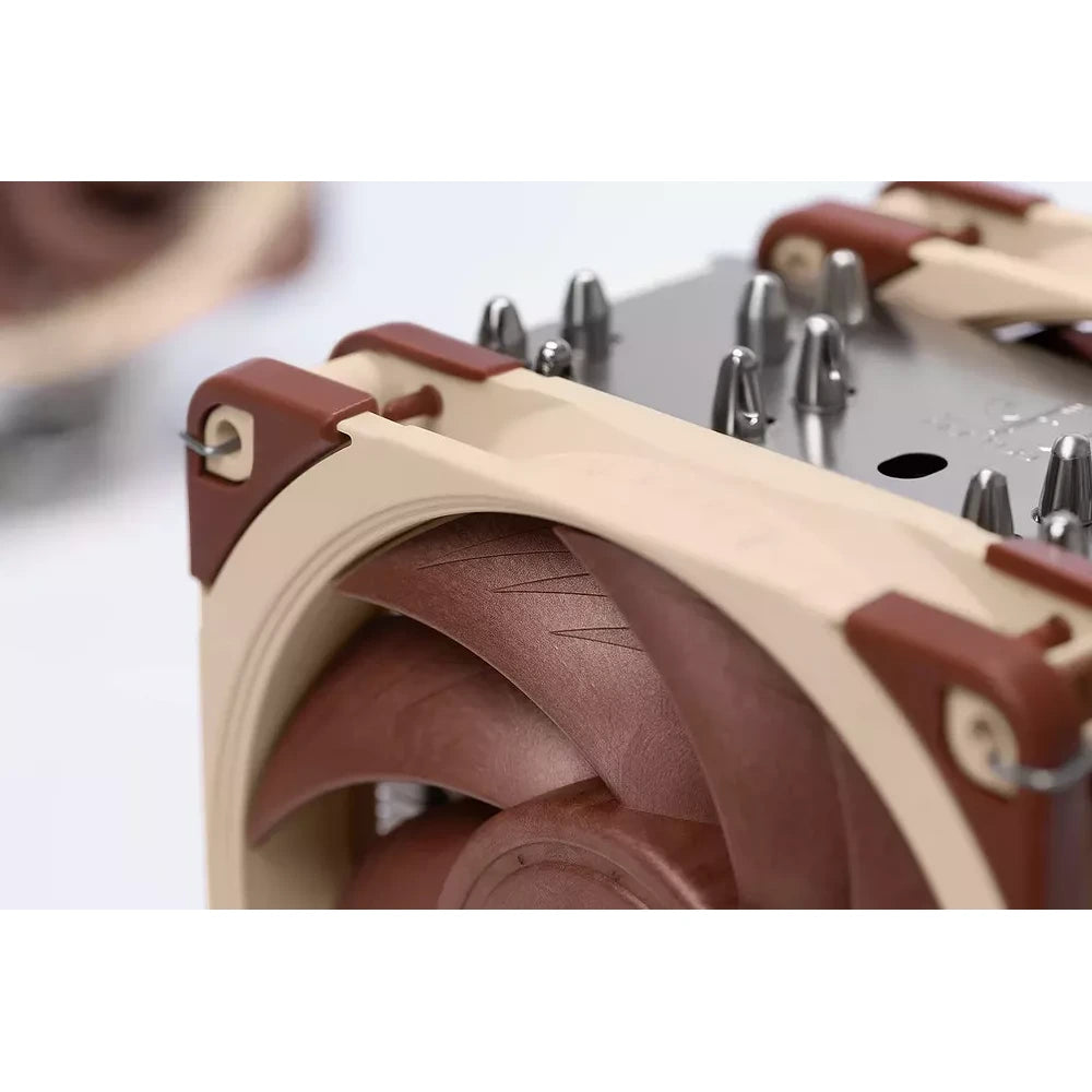 Noctua NH-U12A — vue produit 5 du ventirad CPU sur fond blanc — réf. NH-U12A